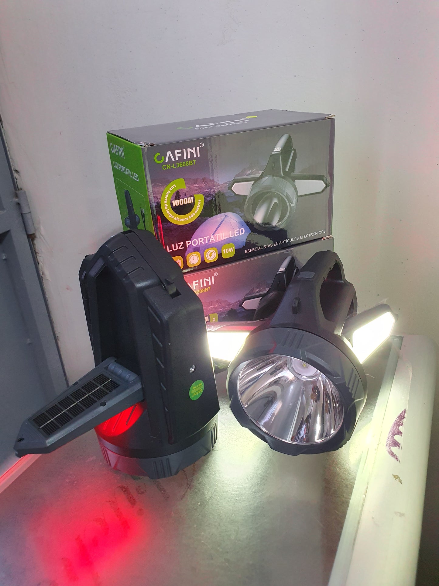 🔦 Linterna Cafini 3608 con Panel Solar – Iluminación Potente y Recarga Sostenible ☀️⚡